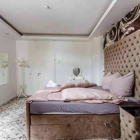 Aparthotel Apartmenthaus In Der Delitzscher Str In Halle-saale Nähe Hauptbahnhof