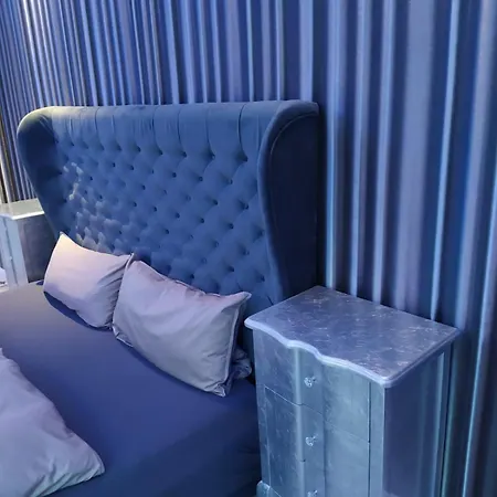 Aparthotel Apartmenthaus In Der Delitzscher Str In Halle-saale Nähe Hauptbahnhof Halle (Saale)