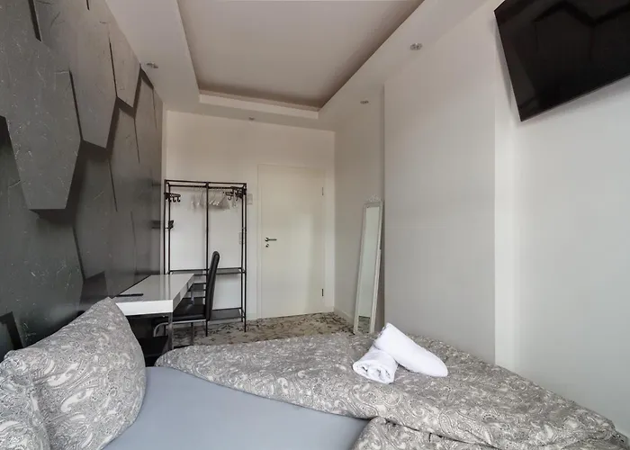 Apartmenthaus In Der Delitzscher Str In Halle-saale Naehe Hauptbahnhof