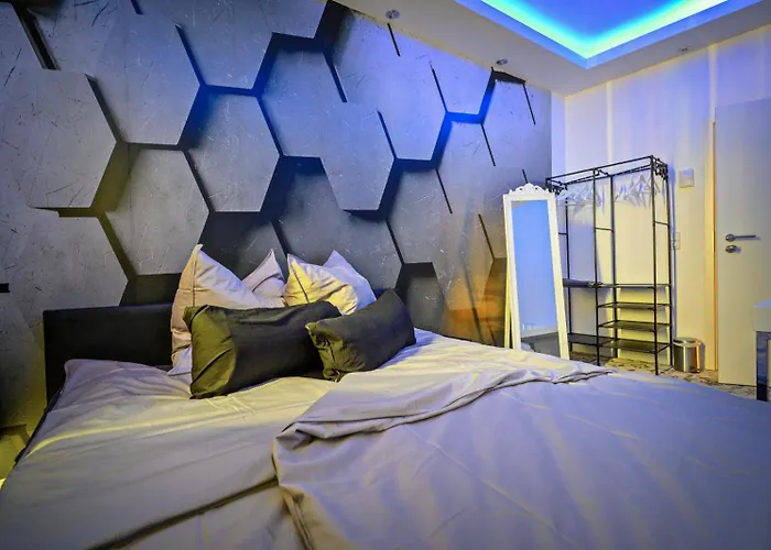 Apartmenthaus In Der Delitzscher Str In Halle-saale Naehe Hauptbahnhof *