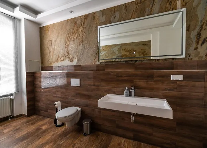 Apartmenthaus In Der Delitzscher Str In Halle-saale Naehe Hauptbahnhof * Halle (Saale)