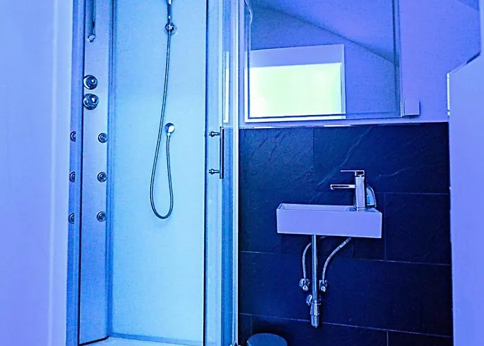 Lägenhetshotell Apartmenthaus In Der Delitzscher Str In Halle-saale Naehe Hauptbahnhof *