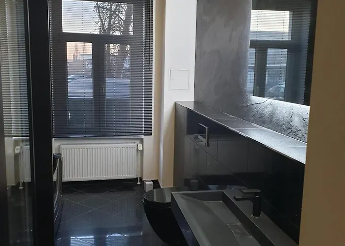 Apartmenthaus In Der Delitzscher Str In Halle-saale Naehe Hauptbahnhof